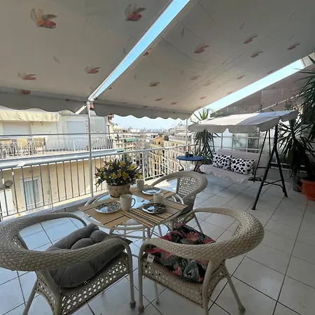 Skyline Balcony δεθ Kamara Sintrivani Апартамент *